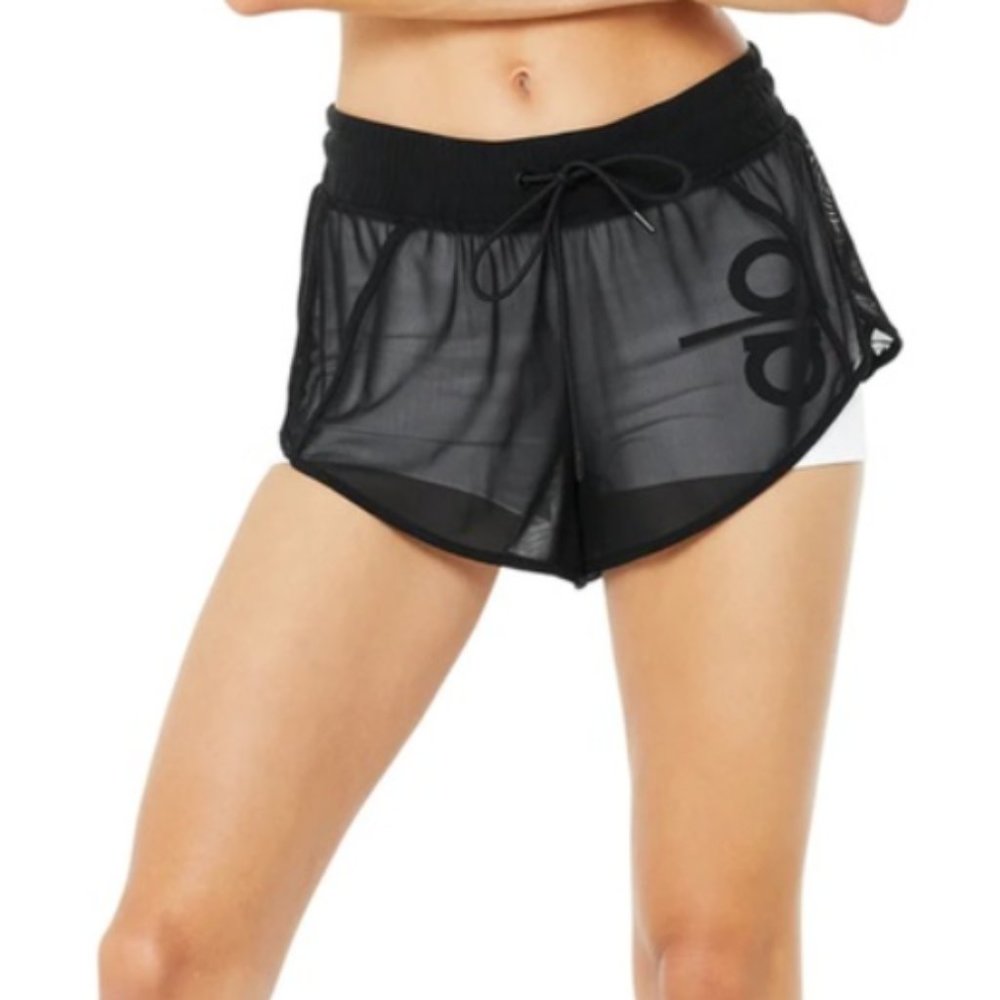 ALO Yoga - Women's Ambience Short - Black/White